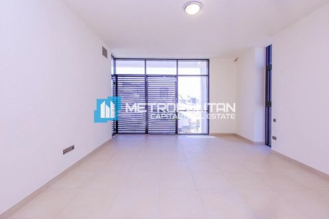 Villa de 4 dormitorios en  Yas Island, UAE No. 91752 18