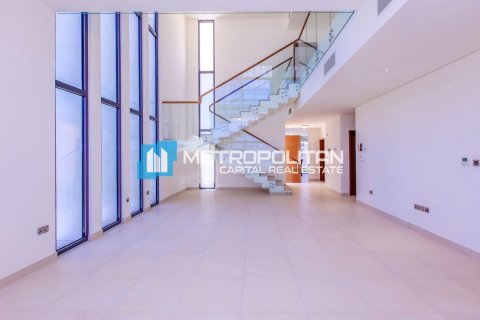 Villa de 4 dormitorios en  Yas Island, UAE No. 91752 24