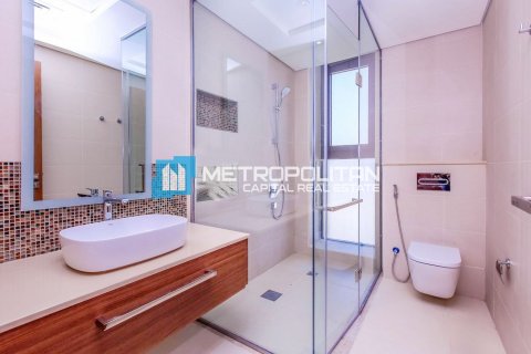Villa de 4 dormitorios en  Yas Island, UAE No. 91752 6