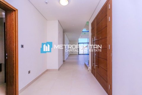 Villa de 4 dormitorios en  Yas Island, UAE No. 91752 15