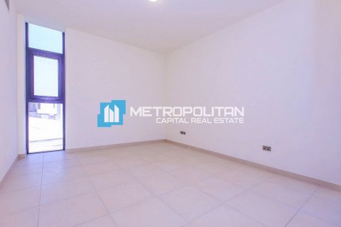 Villa de 4 dormitorios en  Yas Island, UAE No. 91752 12