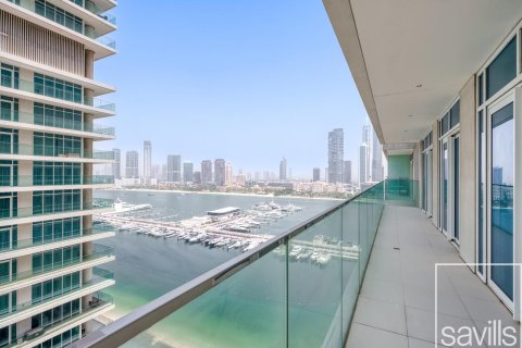 Квартира с 2 спальнями в EMAAR Beachfront, ОАЭ №194681 7