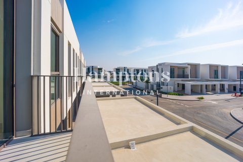 Townhouse de 4 dormitorios en The Valley, UAE No. 150560 8