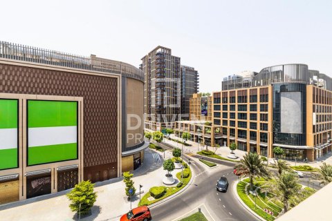 Квартира с 2 спальнями в Deira, ОАЭ №192500 16