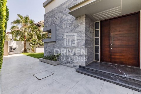 Villa de 5 dormitorios en District One, UAE No. 190350 4