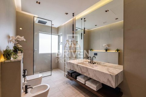 Villa de 5 dormitorios en District One, UAE No. 190350 15