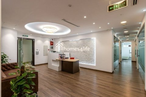179m² Office in Business Bay, UAE No. 142925 3