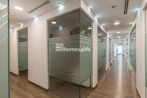179m² Office in Business Bay, UAE No. 142925 9
