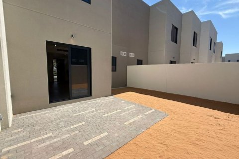 Townhouse de 2 dormitorios en  Yas Island, UAE No. 79837 20