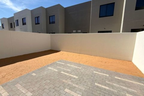 Townhouse de 2 dormitorios en  Yas Island, UAE No. 79837 19