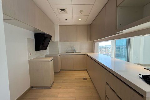 Apartment de 3 dormitorios en  Yas Island, UAE No. 79838 7