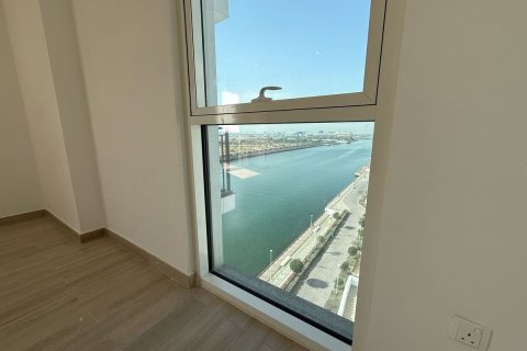 Apartment de 3 dormitorios en  Yas Island, UAE No. 79838 13