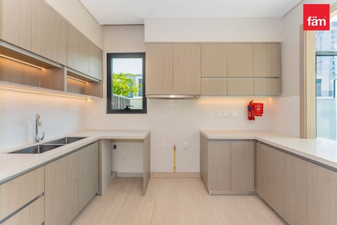 4 bedrooms Villa in Al Furjan, UAE No. 203264 23