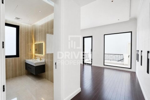 6 bedrooms Villa in Jasmine Leaf, UAE No. 200576 11