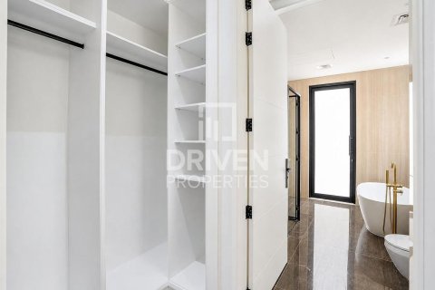 6 bedrooms Villa in Jasmine Leaf, UAE No. 200576 18