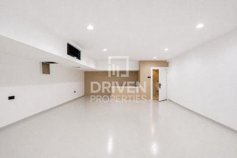 6 bedrooms Villa in Jasmine Leaf, UAE No. 200576 28