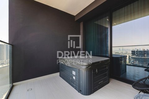 Studio Apartment in Business Bay, UAE No. 200577 5