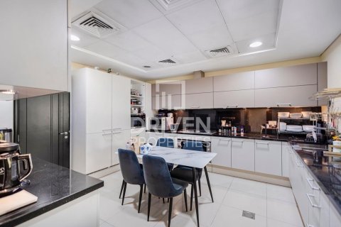 4 bedrooms Villa in Meydan, UAE No. 201884 19