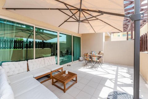 Appartement de 2 chambres à Greens, UAE No. 102926 26