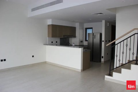 Villa de 4 dormitorios  No. 125115 2