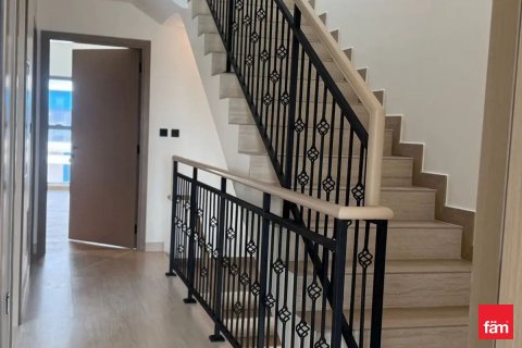 Villa de 4 dormitorios  No. 125115 12