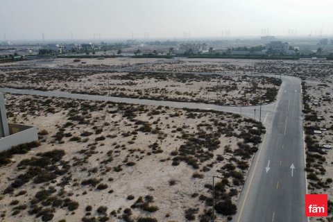 Land de 1075.9m²  No. 125117 11