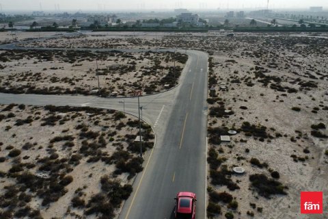 Land de 1075.9m²  No. 125117 13