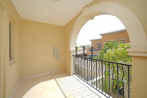 4 bedrooms Townhouse  No. 131500 25