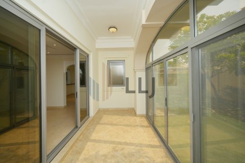 4 bedrooms Townhouse  No. 131500 18