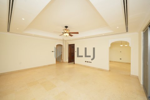 4 bedrooms Townhouse  No. 131500 10