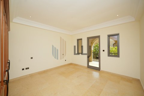 4 bedrooms Townhouse  No. 131500 28