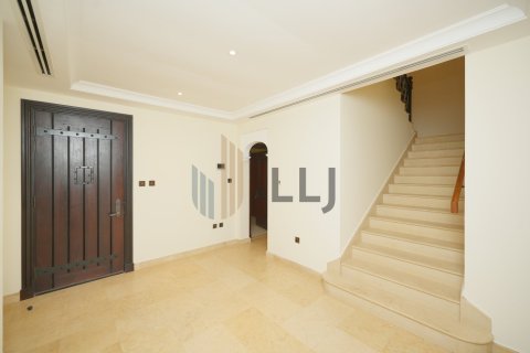 4 bedrooms Townhouse  No. 131500 7