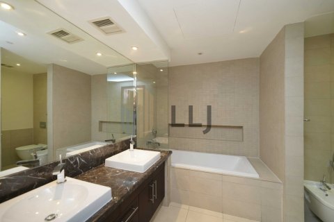 3 bedrooms Apartment  No. 131501 25