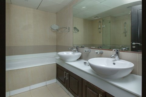 2 bedrooms Apartment in Jumeirah Village Circle, UAE No. 168280 15