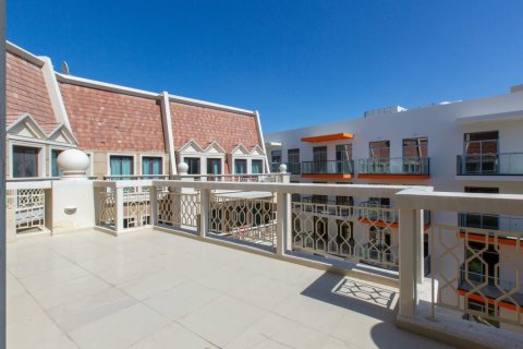 2 bedrooms Apartment in Jumeirah Village Circle, UAE No. 168280 6