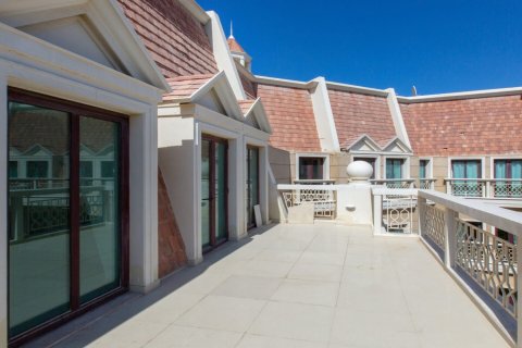 2 bedrooms Apartment in Jumeirah Village Circle, UAE No. 168280 3