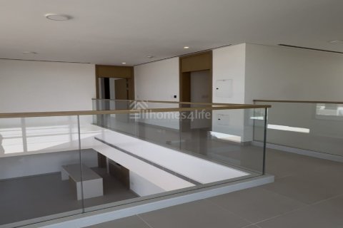 Villa de 5 dormitorios en The Valley, UAE No. 168278 23
