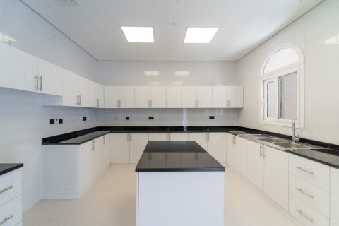 Вилла с 6 спальнями в Дубай, ОАЭ №146759 24