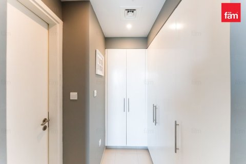 Квартира с 3 спальнями в Town Square, ОАЭ №146070 13