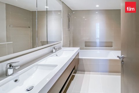 Квартира с 2 спальнями в Дубай, ОАЭ №146075 8