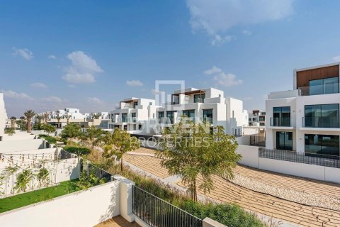 3 bedrooms Townhouse in The Valley, UAE No. 139086 15