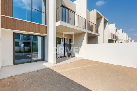 3 bedrooms Townhouse in The Valley, UAE No. 139086 16