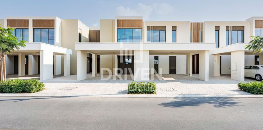 3 bedrooms Townhouse in The Valley, UAE No. 139086