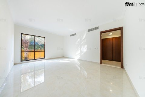 Villa de 5 chambres à Al Barsha, UAE No. 208155 15