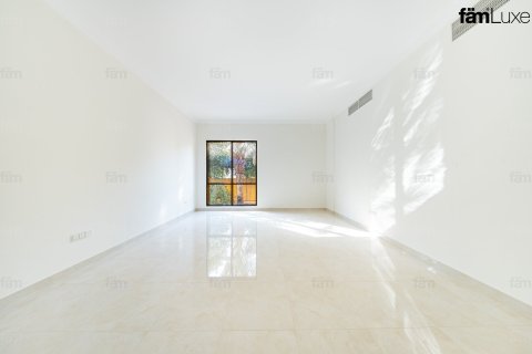 Villa de 5 chambres à Al Barsha, UAE No. 208155 7