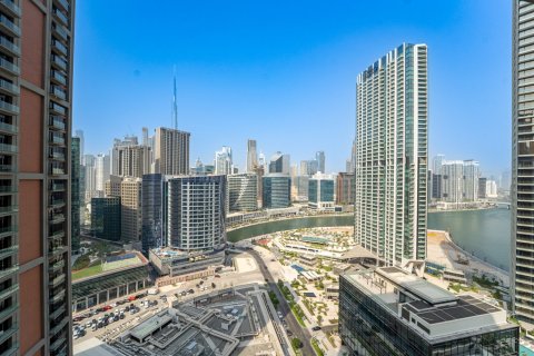 39m² Apartment in Dubai, UAE No. 199853 4