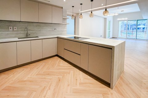 2 bedrooms Apartment in Palm Jumeirah, UAE No. 199852 10