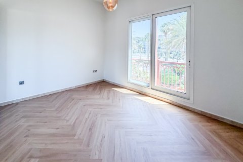 2 bedrooms Apartment in Palm Jumeirah, UAE No. 199852 8