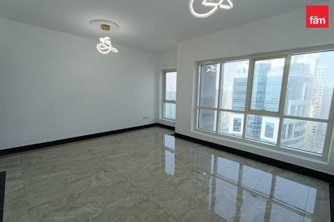 Appartement de 2 chambres à Dubai, UAE No. 200127