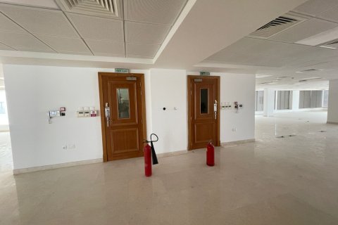 Office de à Muscat, Oman No. 98802 6